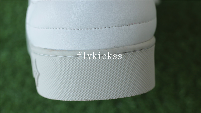 LVS White Sneaker Low Top